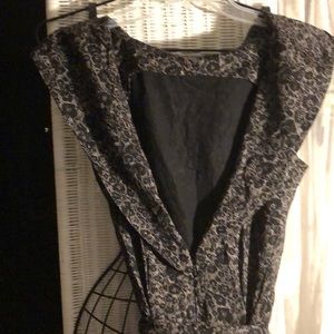 Nicole Miller black and gold print